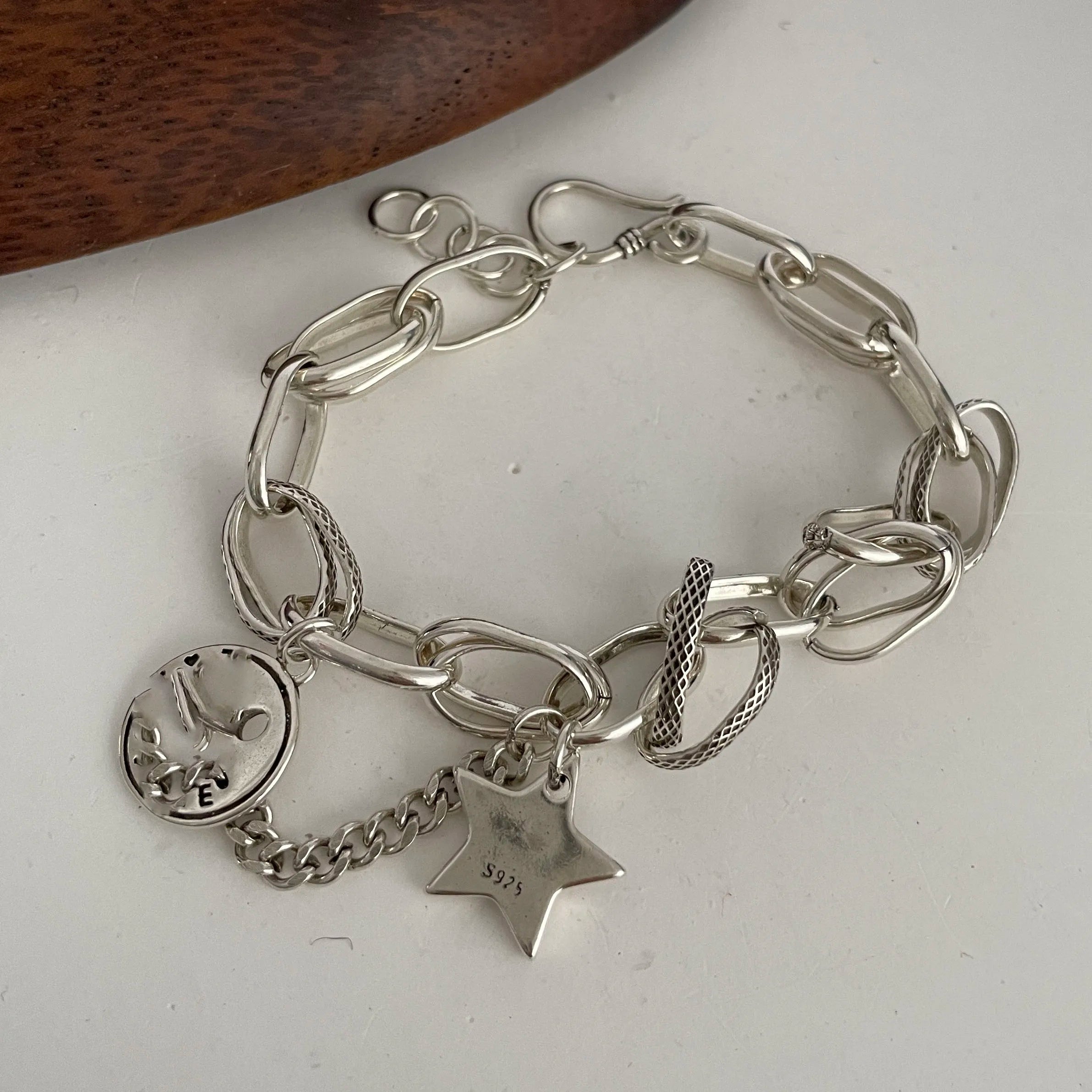 100% Solid 925 Sterling Silver Metal Bracelet for Women Vintage Handmade Simple Retro Heart Chain Bracelet Birthday Gift Party